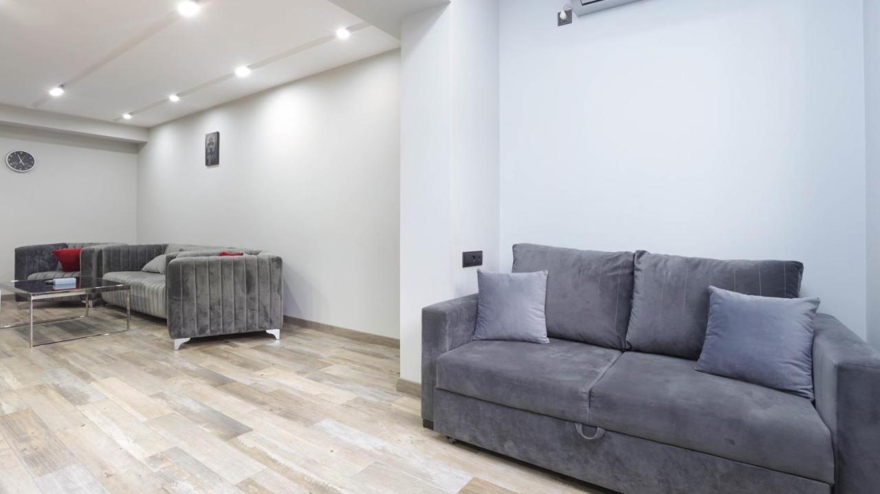 Stay Inn Apartments Near Northern Avenue Jerevan Buitenkant foto