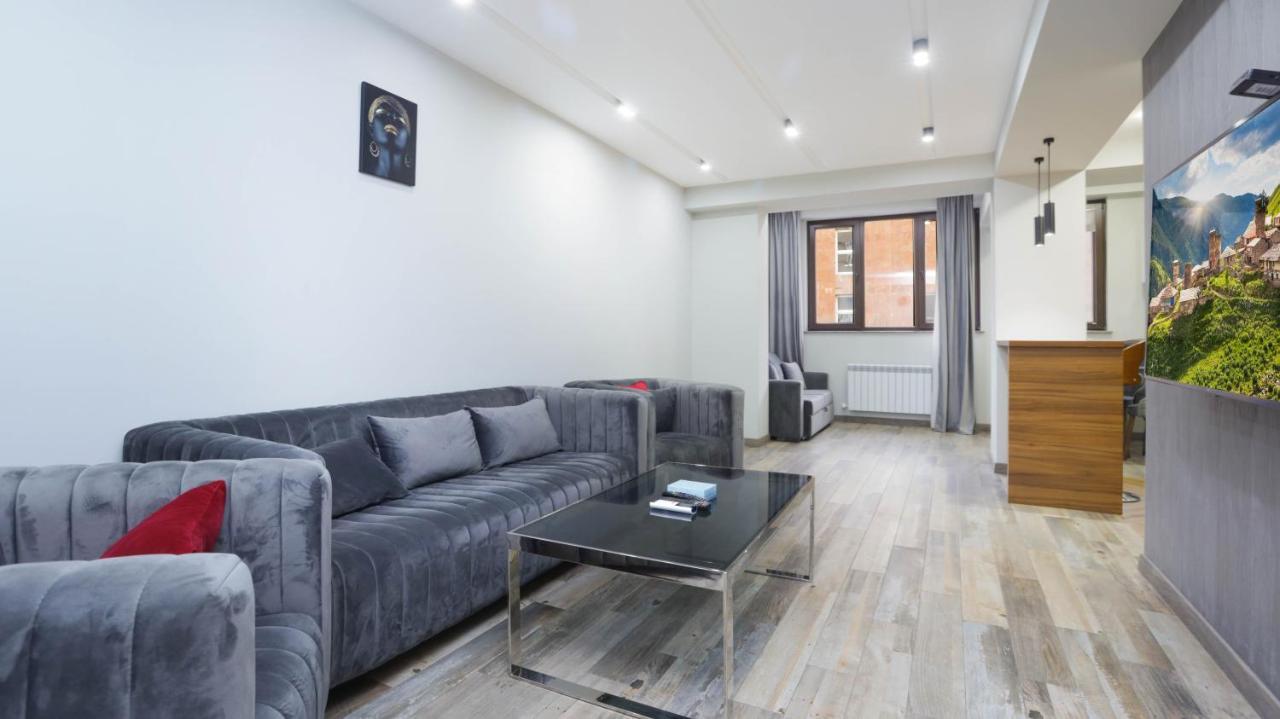Stay Inn Apartments Near Northern Avenue Jerevan Buitenkant foto